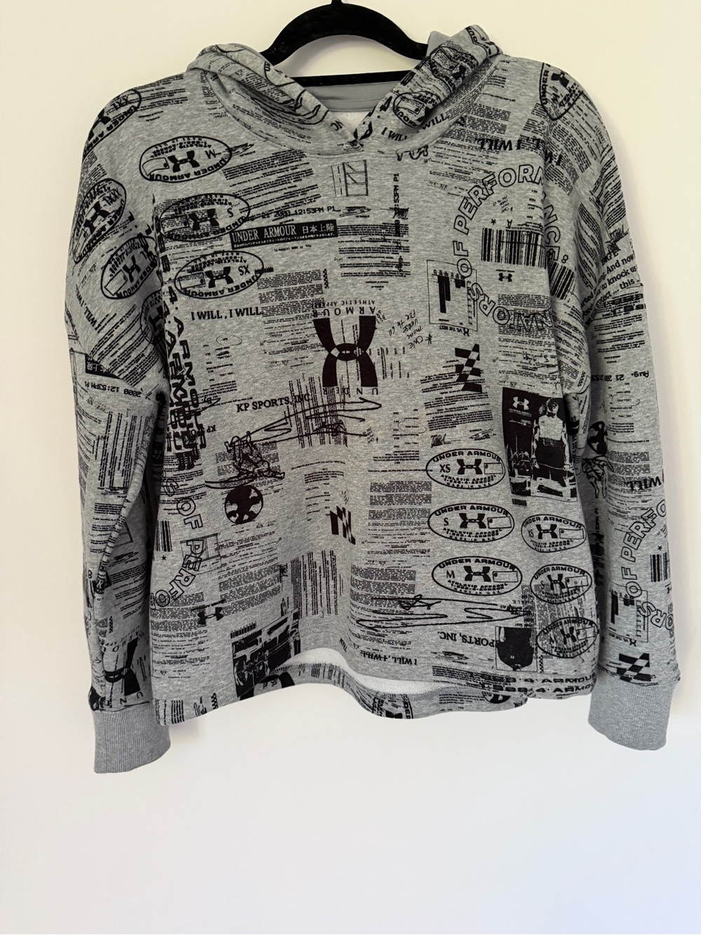 Under Armour Gray Graphic Hoodie Sweater